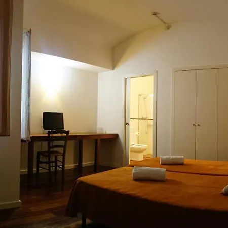 Els Angels Hotel & Restaurant ホテル 3*
